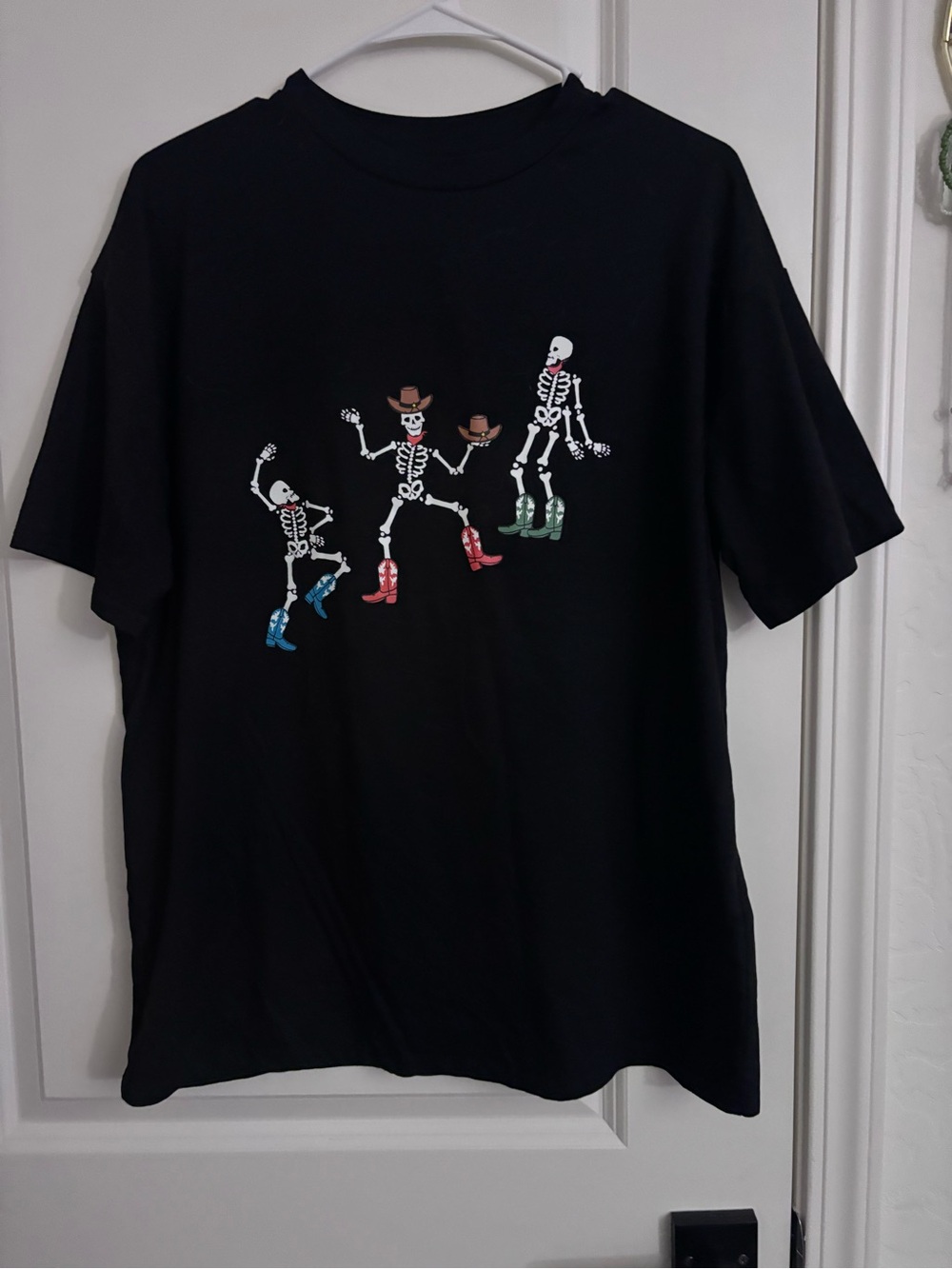 SHEIN Black Short-Sleeve Shirt with Dancing Skeleton Graphic